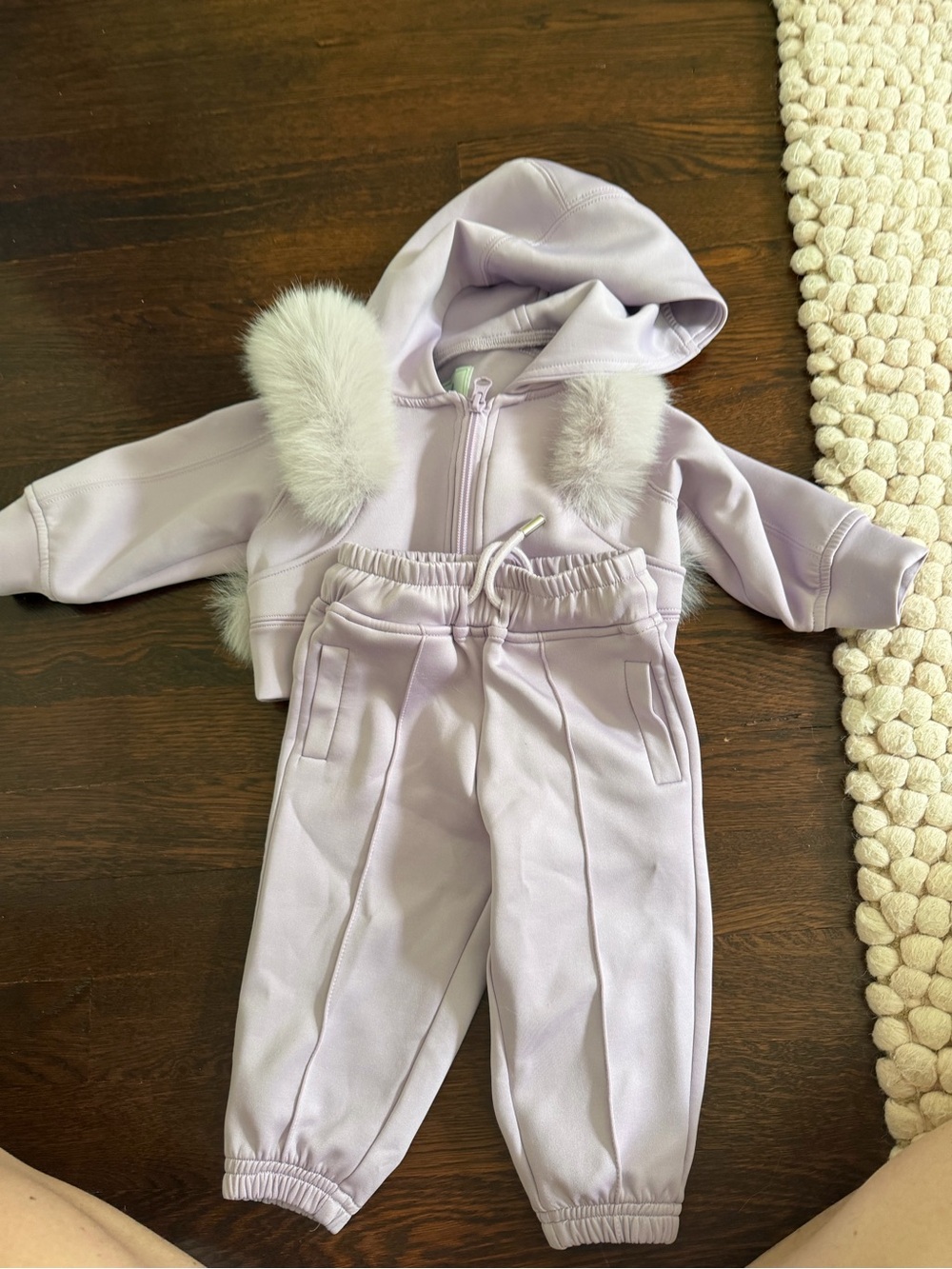 Lavender Two-Piece Hooded Jogger Set with Mink fur trim